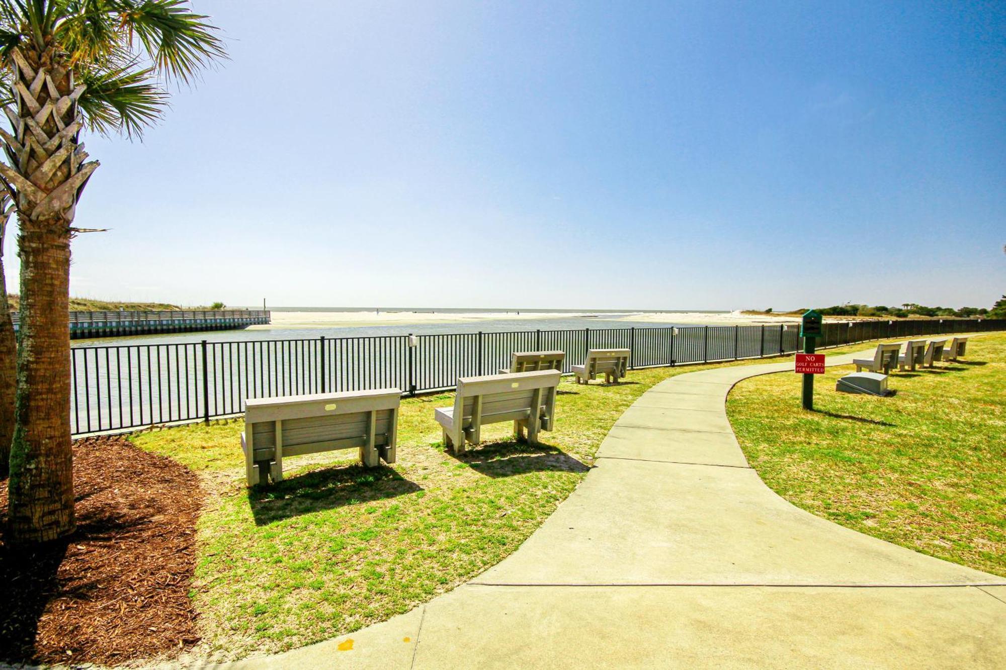 Lodge By The Sea & Fox Lodge Myrtle Beach Room photo